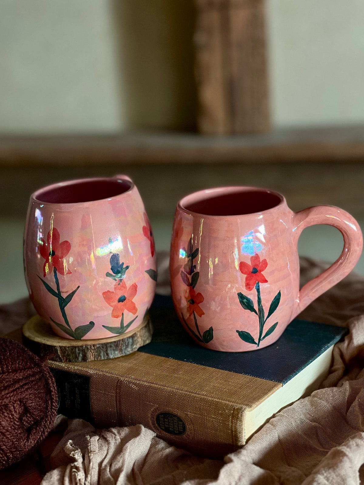MUGS